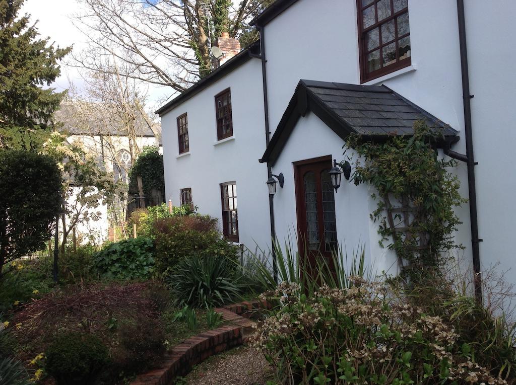 The Laurels Bed And Breakfast Cardiff Bagian luar foto