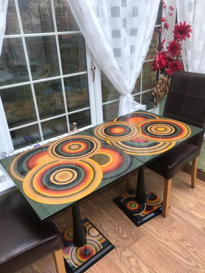 The Laurels Bed And Breakfast Cardiff Bagian luar foto