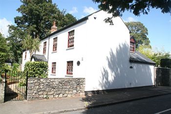 The Laurels Bed And Breakfast Cardiff Bagian luar foto